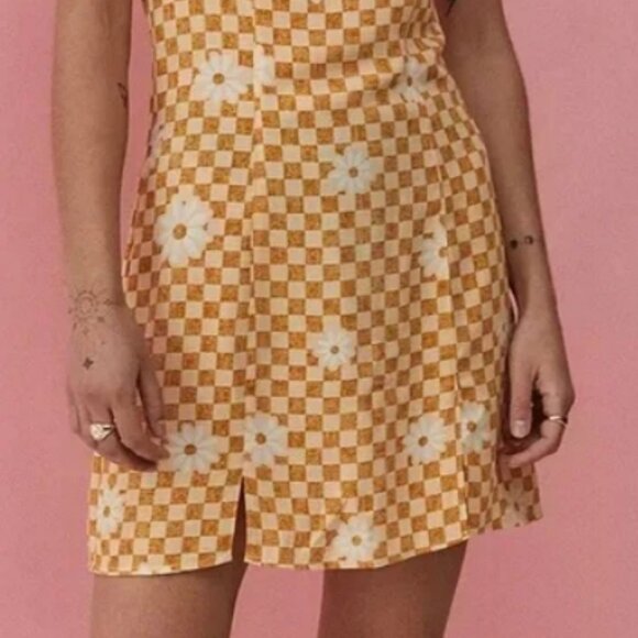 NWT Urban Outfitters Lumi Daisy Check Print Flowers Hippie Mini Dress Size S - Picture 2 of 9